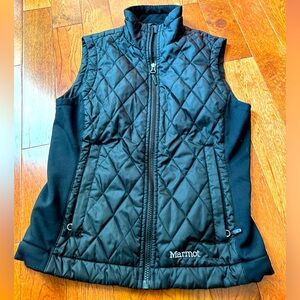 MARMOT WOMENS BLACK QUILTED VEST SIZE XS EXCELLENT CONDITION